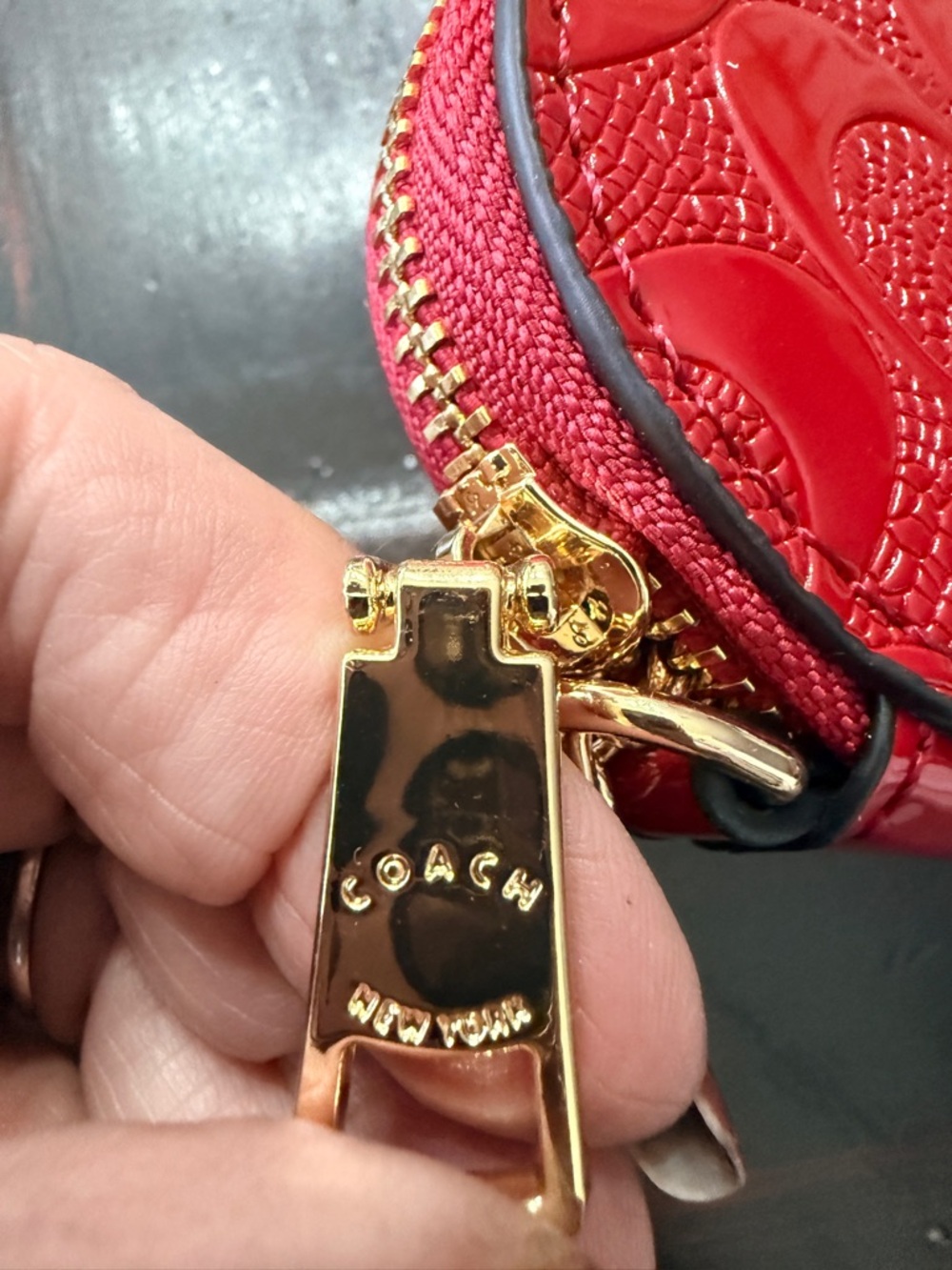 Coach NWT Raspberry (red)
Signature C Patent Embossed 
Leather 3-Piece Gift
Set - Picture 7 of 15